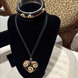 Brighton Black and Silver Jewelry Set.  Necklace is reversible!!! To silver.